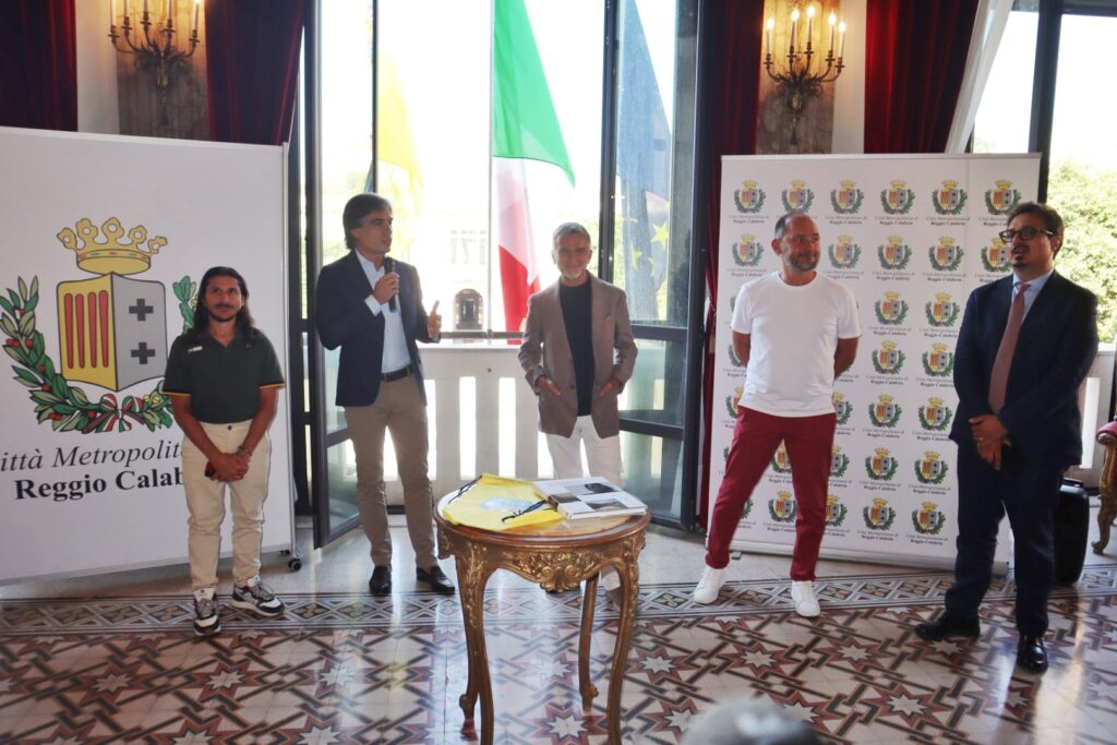 Calciomercato - l'Originale a Reggio Calabria