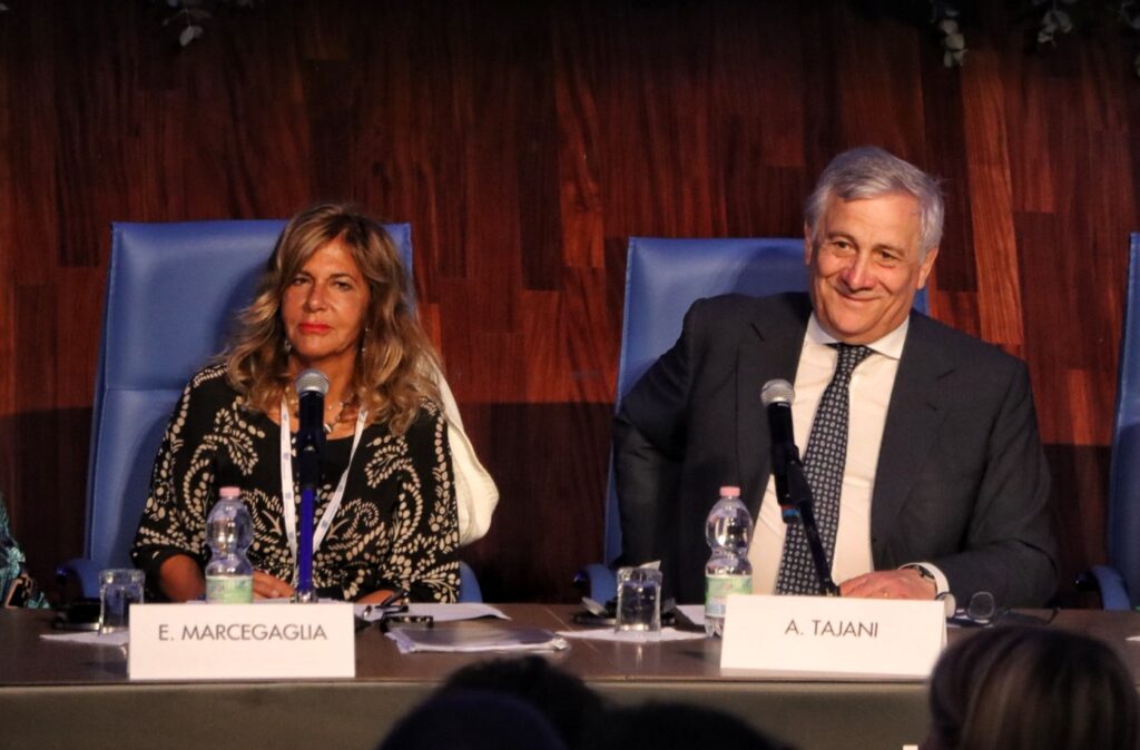 Conferenza Vertice b7 Scuola Allievi Carabinieri per g7 commercio reggio calabria