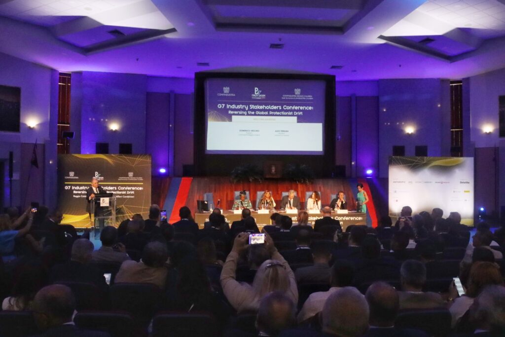 Conferenza Vertice b7 Scuola Allievi Carabinieri per g7 commercio reggio calabria