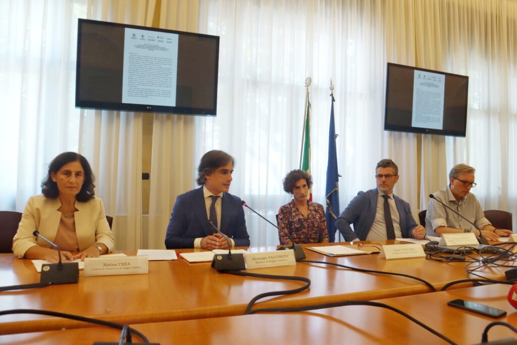 Firma protocollo in Prefettura