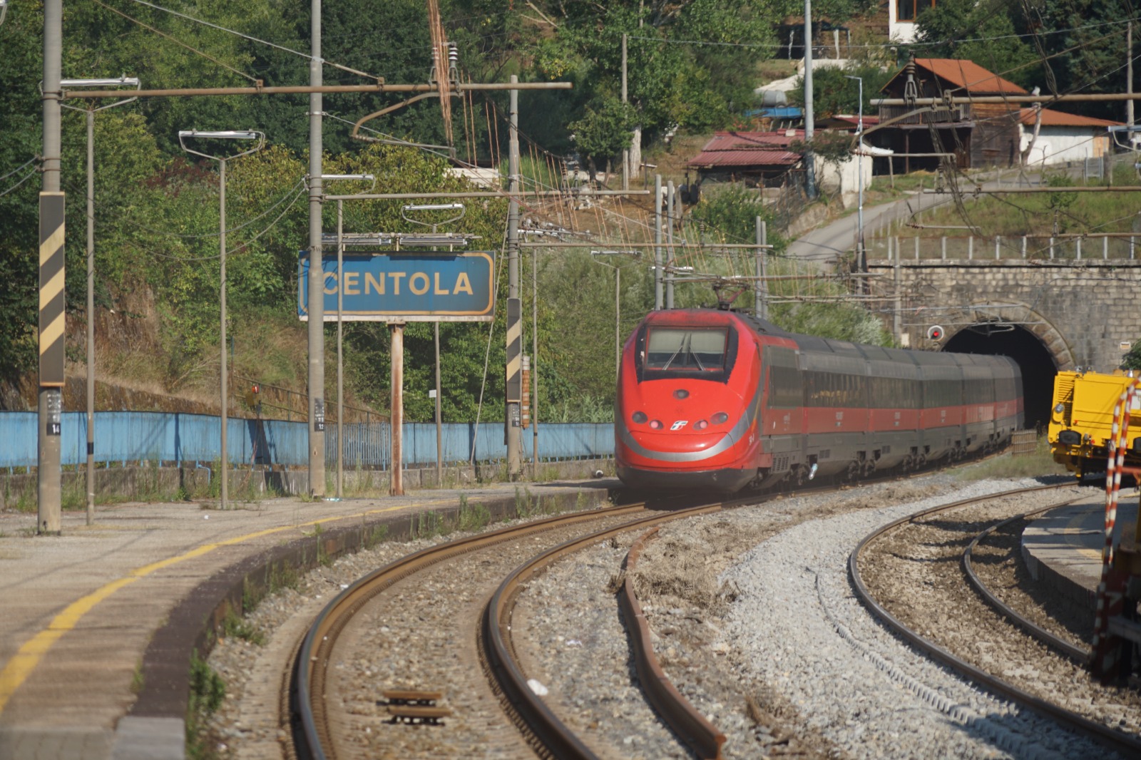 Treno Frecciarossa – Stazione di Centola