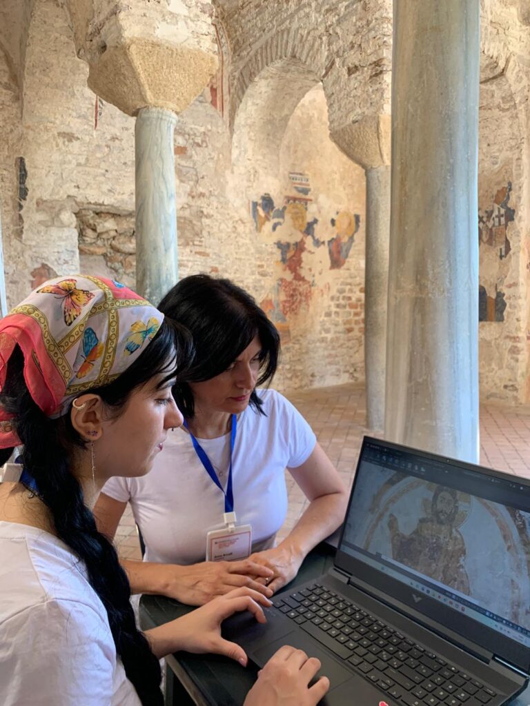 affresco cattolica di stilo