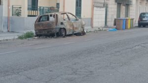 auto bruciata