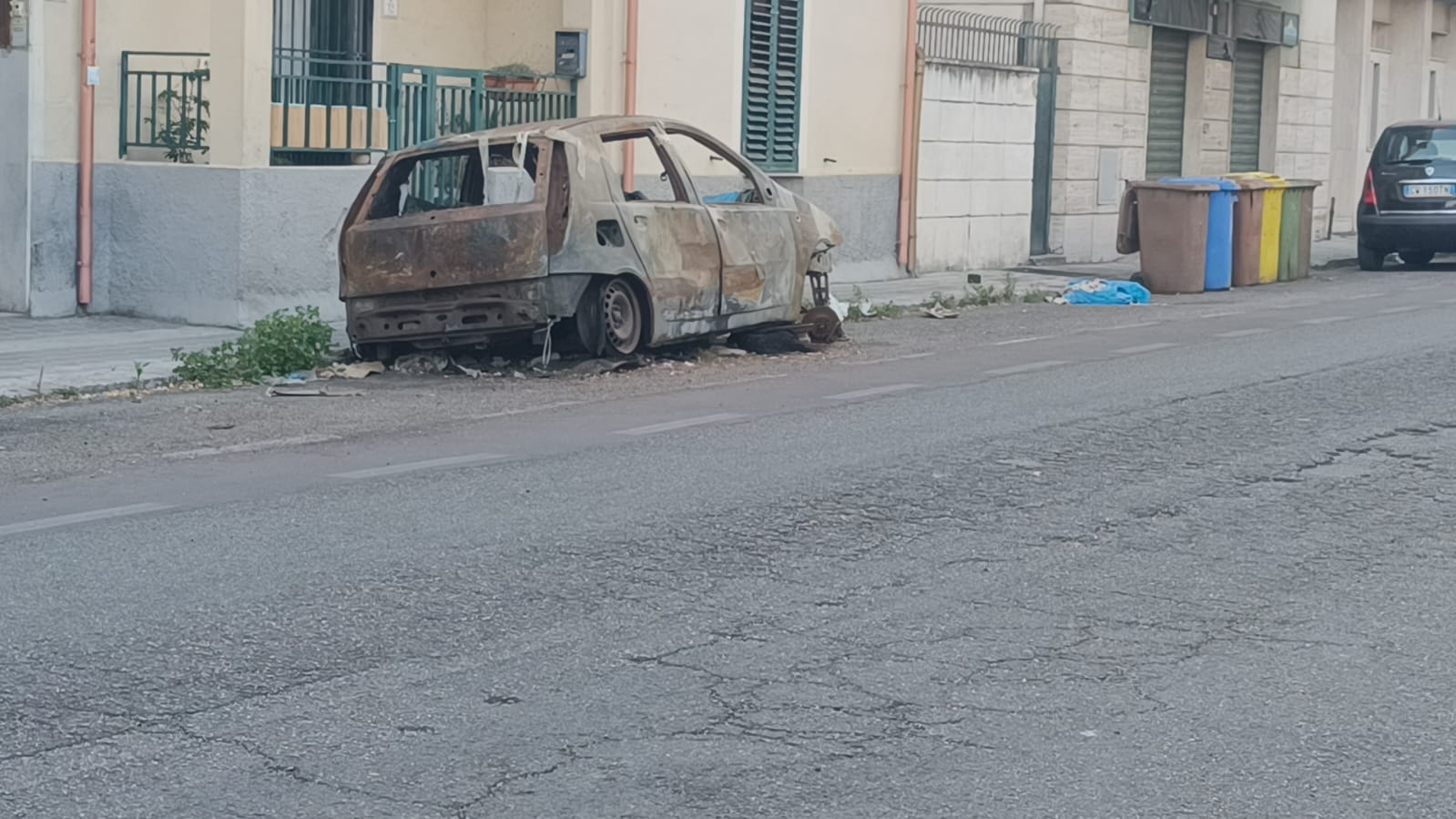 auto bruciata