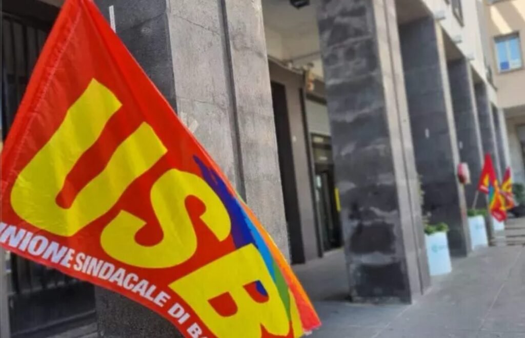 bandiera protesta lavoratori usb