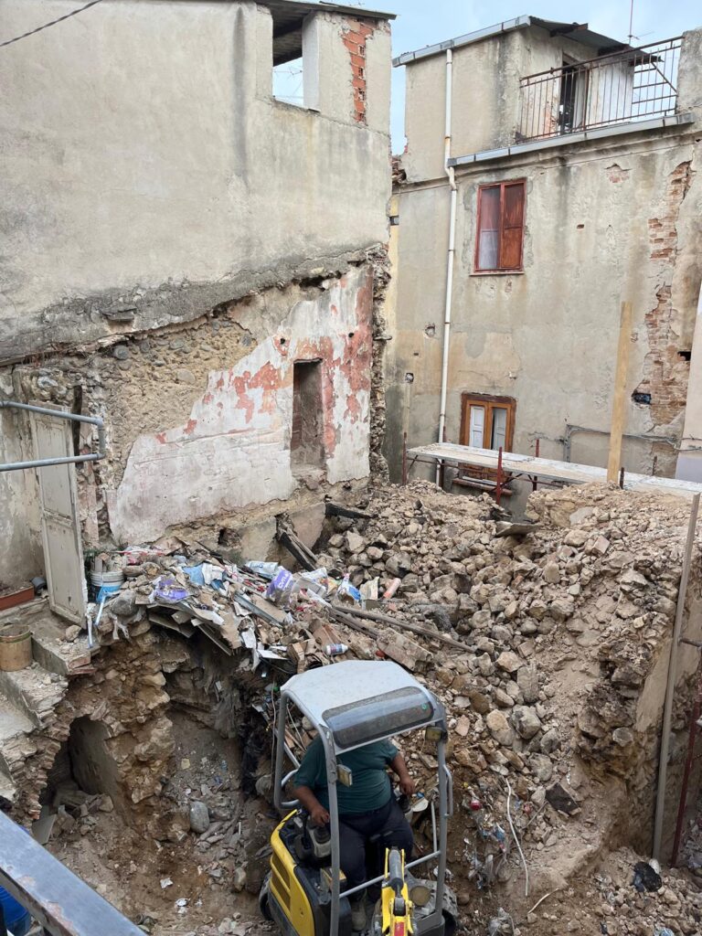 demolizione co-ro