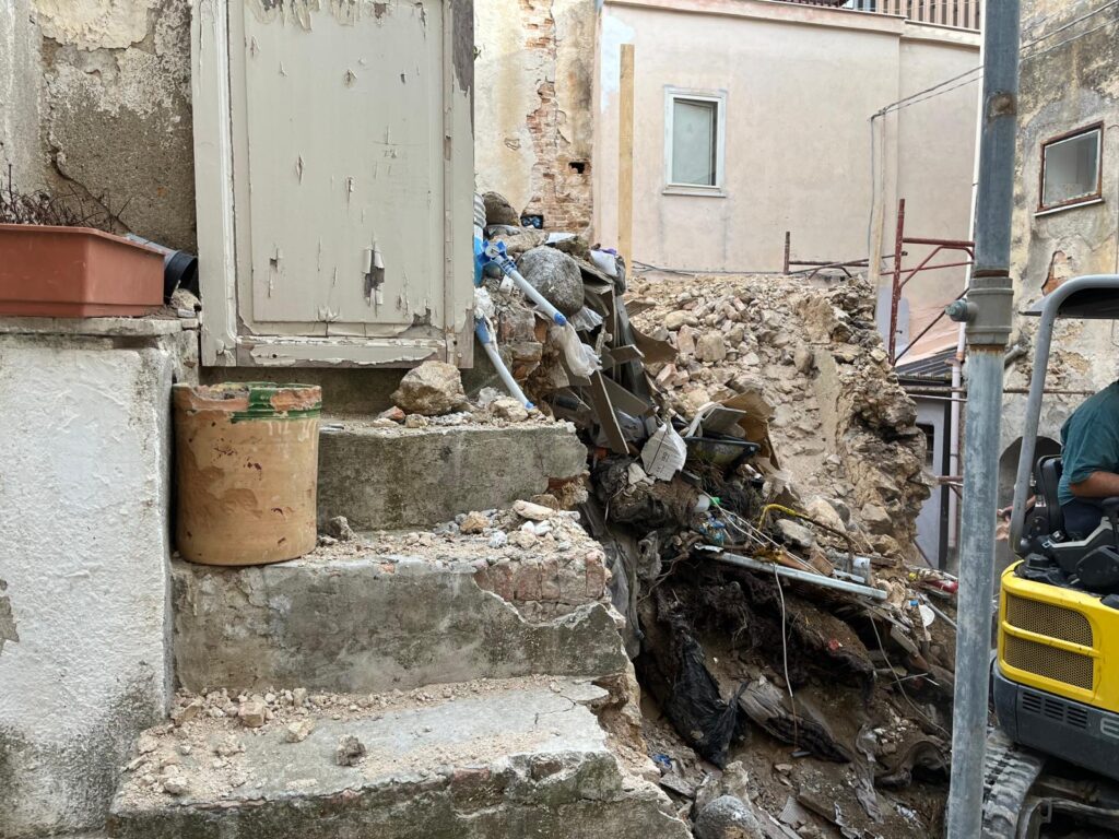 demolizione co-ro
