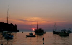 legge albergo nautico alecci