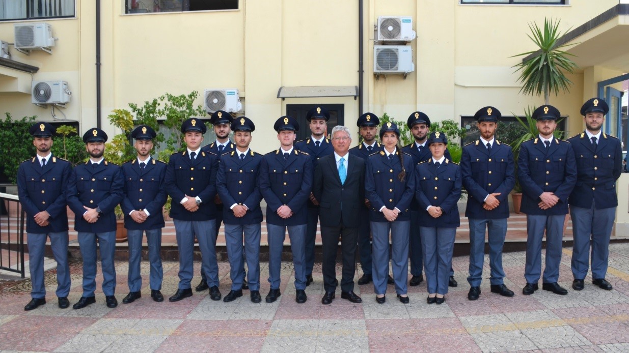 nuovi agenti crotone
