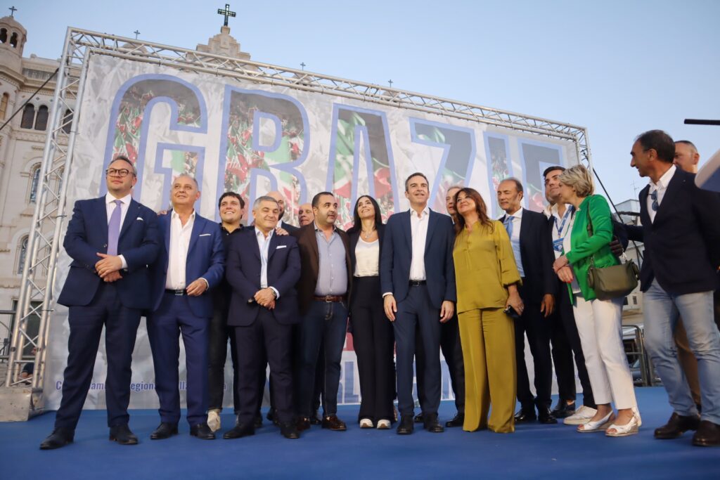 ringraziamento giusi princi piazza duomo (15)