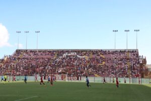 Fari dietro Curva Sud Granillo
