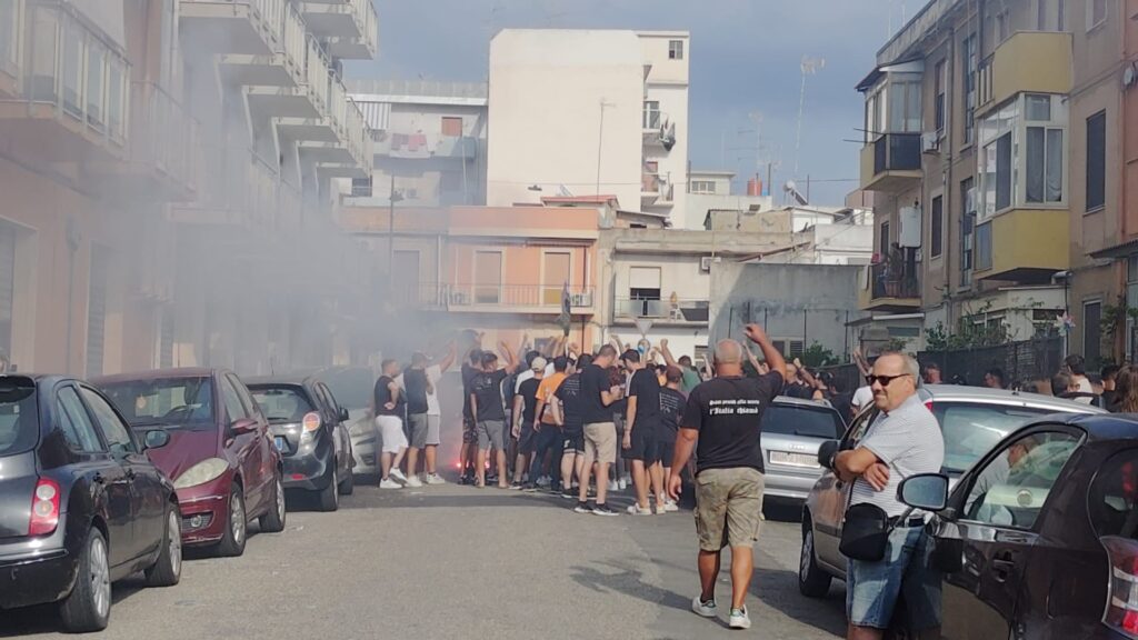 Ultrà Reggina fuori dal Granillo