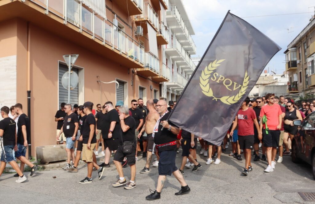 Ultrà Reggina fuori dal Granillo