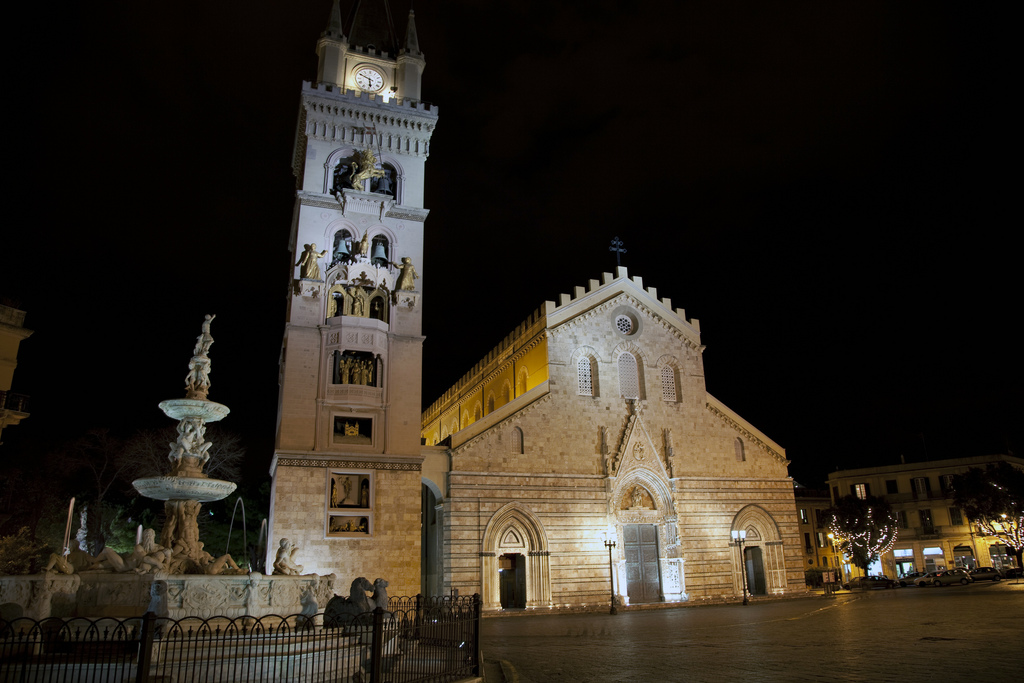 duomo messina notte