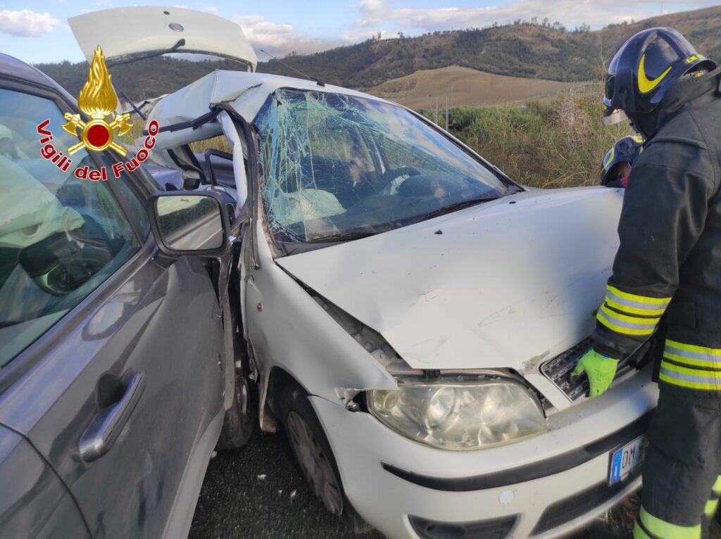 incidente mortale crotone
