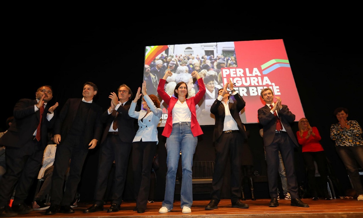 Regionali: comizio di chiusura della campagna elettorale per Orlando