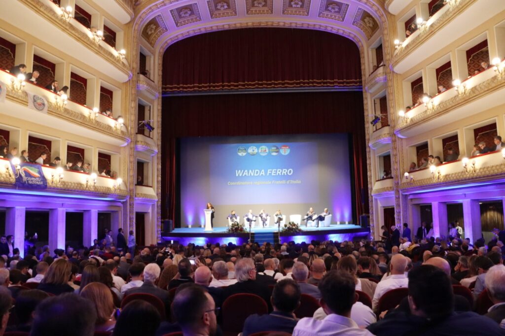 Iniziativa 2 anni Governo Meloni Reggio Calabria