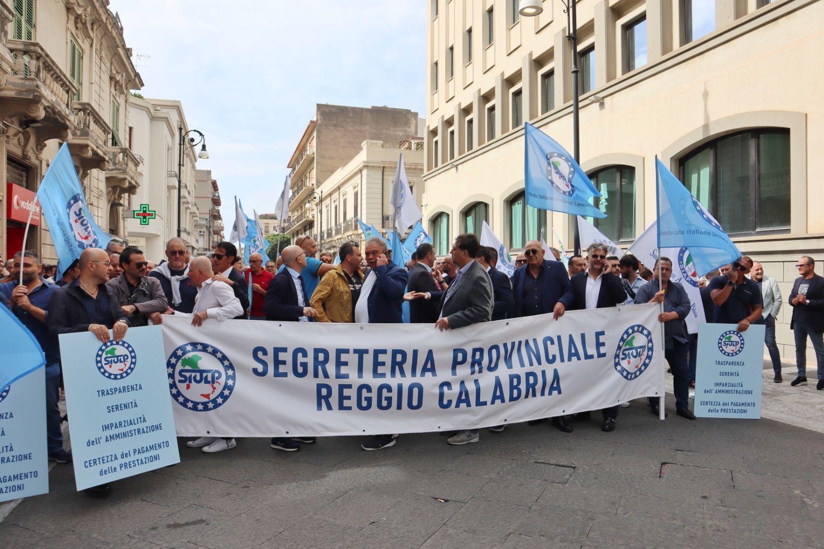 Manifestazione sindacati polizia (1)