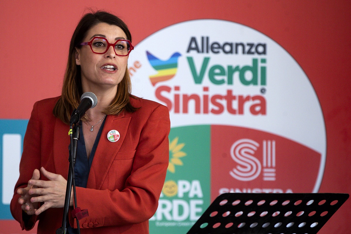 Lavoro:Fratoianni,unico record Italia è quello del lavoro povero