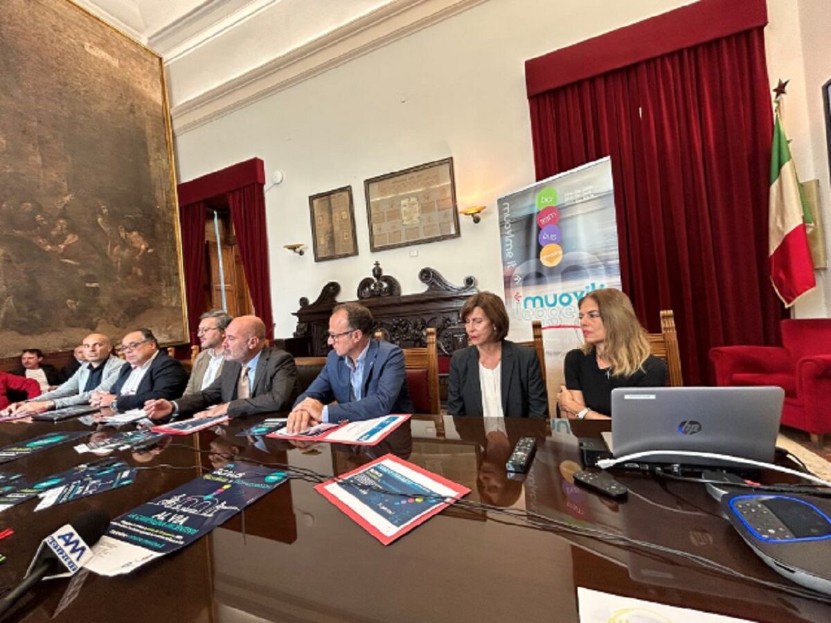 conferenza-stampa-iniziativa-casa-scuola-casa-lavoro