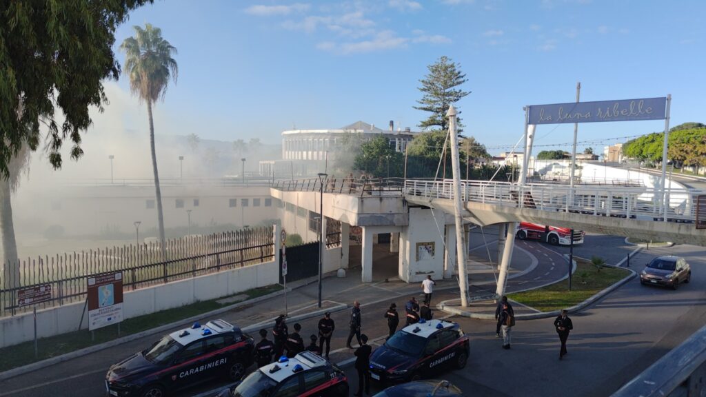 incendio torre nervi lido comunale