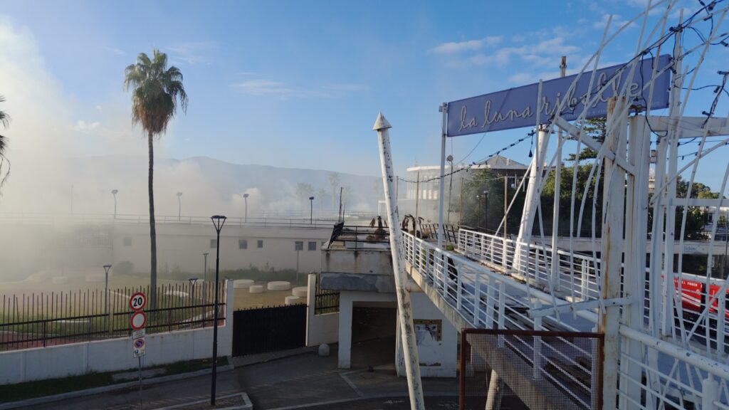 incendio torre nervi lido comunale