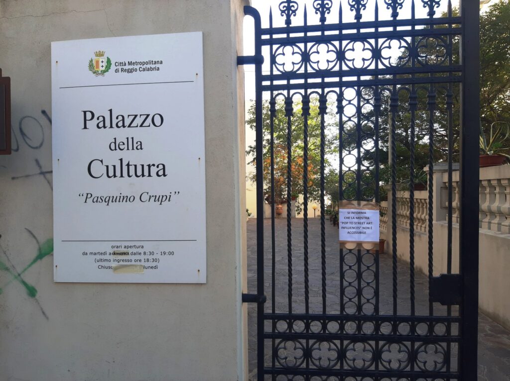 palazzo della cultura mostra chiusa