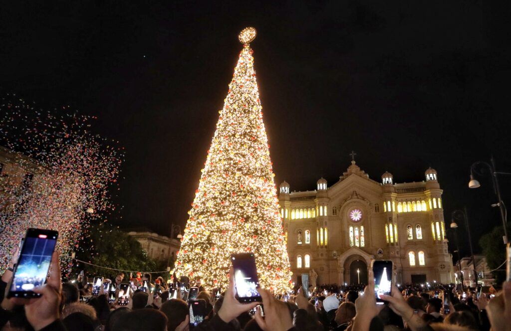 accensione albero natale reggio calabria 2024