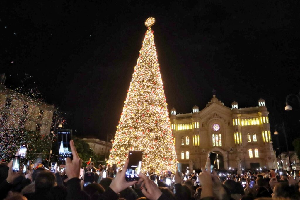 accensione albero natale reggio calabria 2024