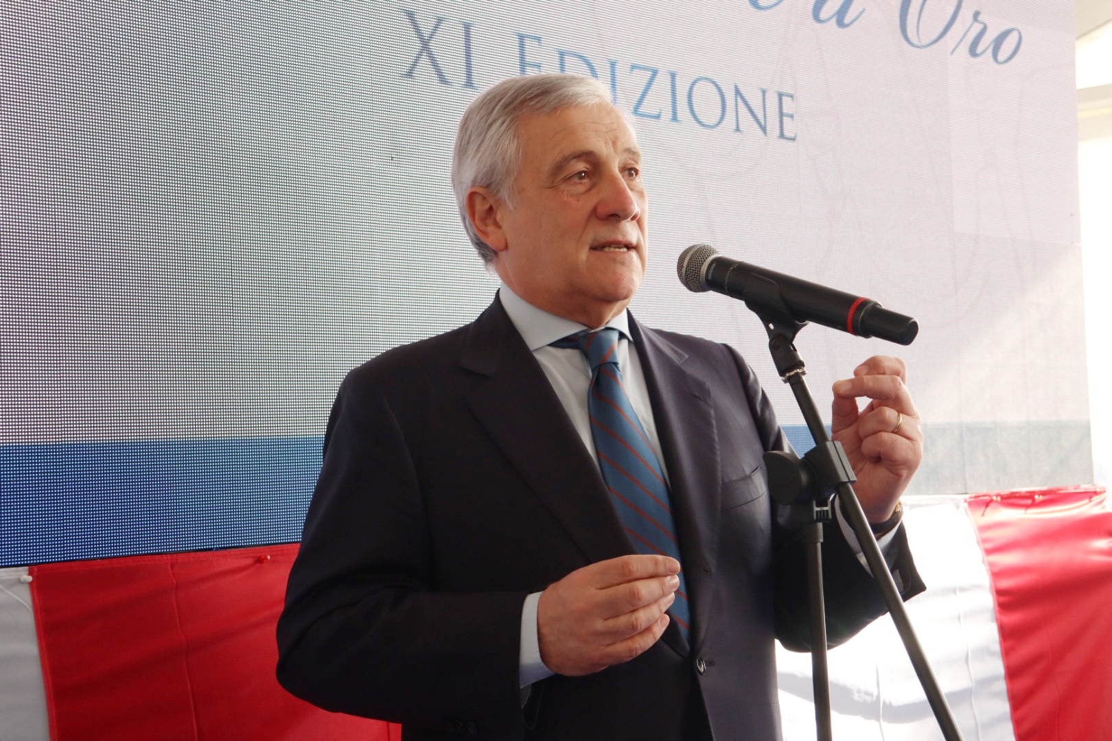 Consegna Minatore d’oro a Tajani a Motta San Giovanni (16)