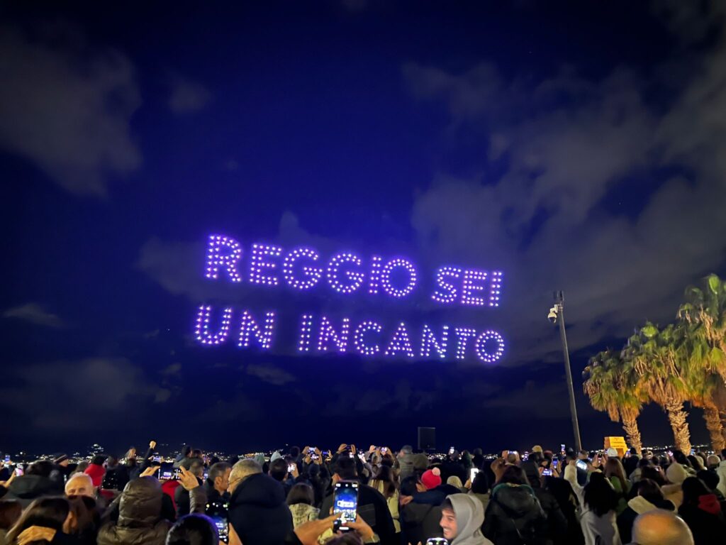 DroneShow lungomare reggio calabria 21 dicembre 2024