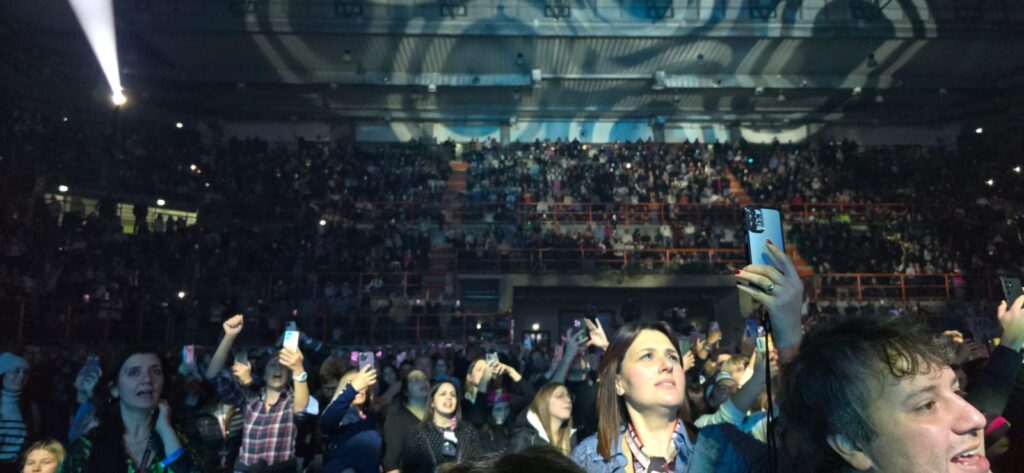 Laura Pausini Messina