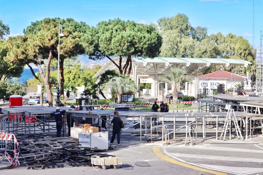 Montaggio Palco Capodanno Rai Reggio Calabria