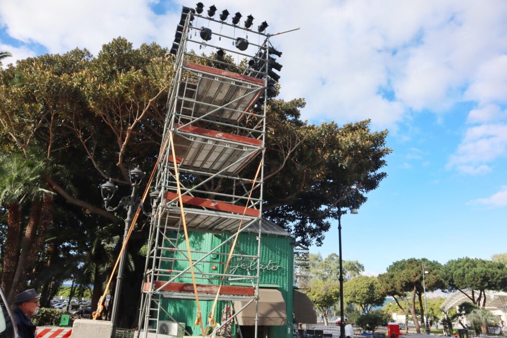 Montaggio Palco Capodanno Rai Reggio Calabria