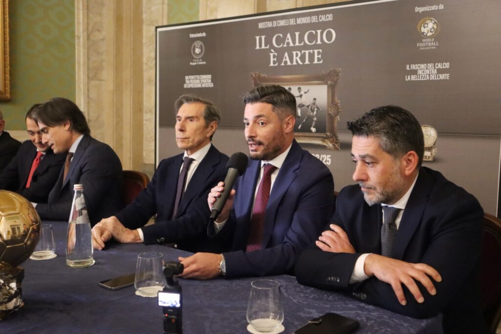 Mostra il calcio è arte Reggio Calabria