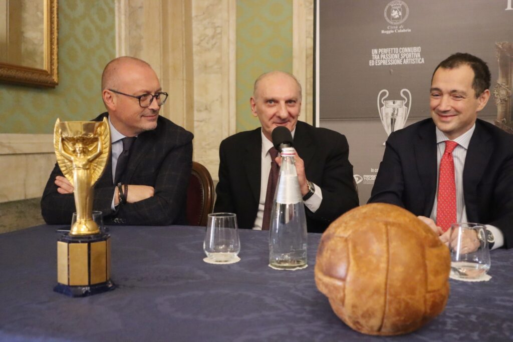 Mostra il calcio è arte Reggio Calabria