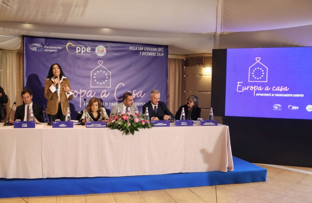 Presentazione Europa a casa