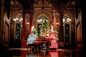 Teatro Massimo Bellini Addobbo Natalizio nel Foyer