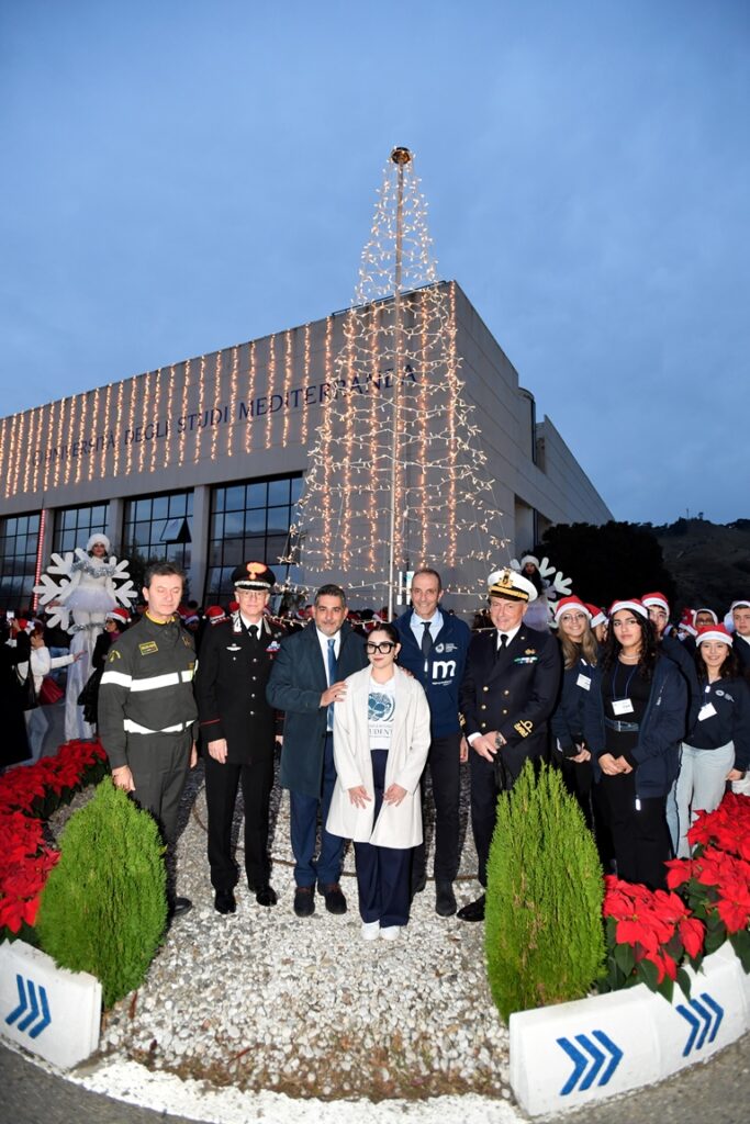 Università Mediterranea accensione albero di Natale