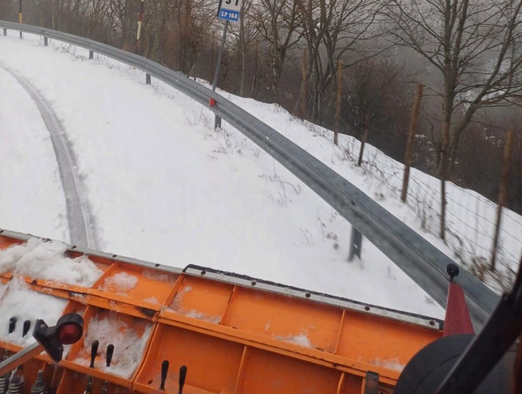 mezzi spazzaneve Messina