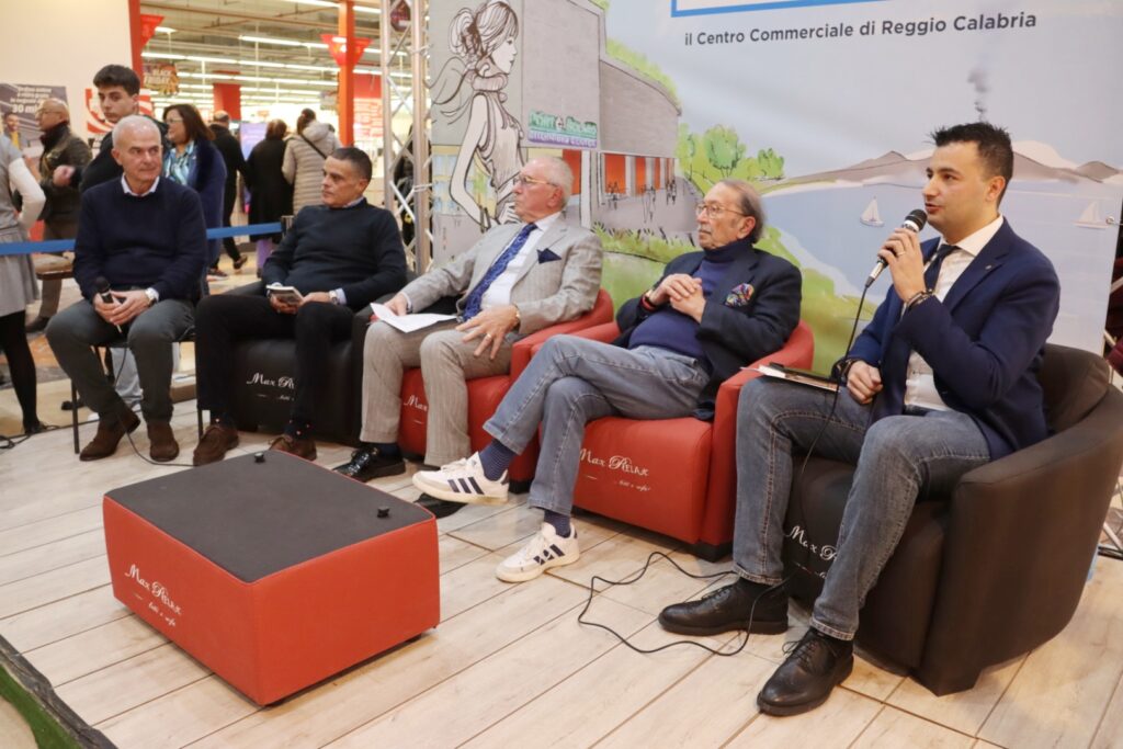 presentazione libro putin centro commerciale porto bolaro reggio calabria