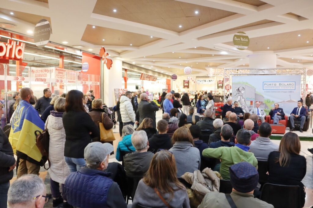 presentazione libro putin centro commerciale porto bolaro reggio calabria