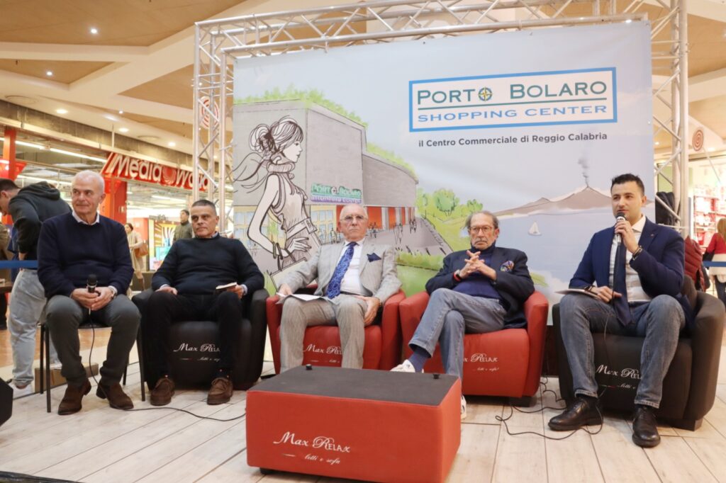 presentazione libro putin centro commerciale porto bolaro reggio calabria