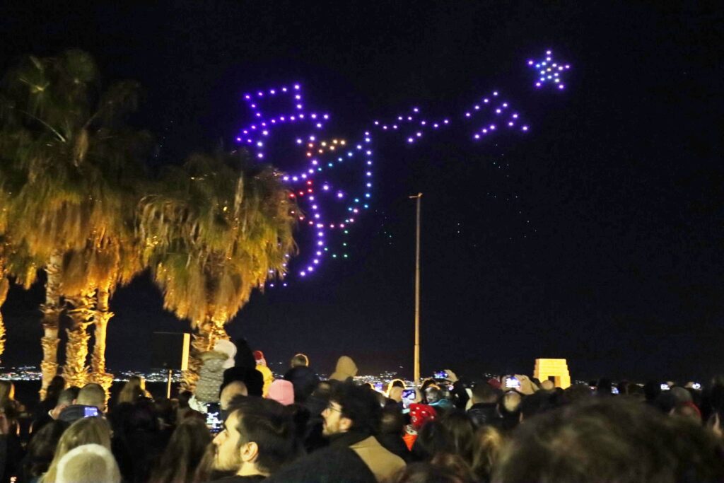 spettacolo droni natale 2024 reggio calabria