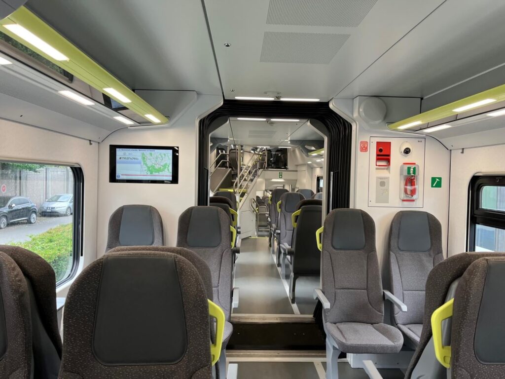 treni hitachi