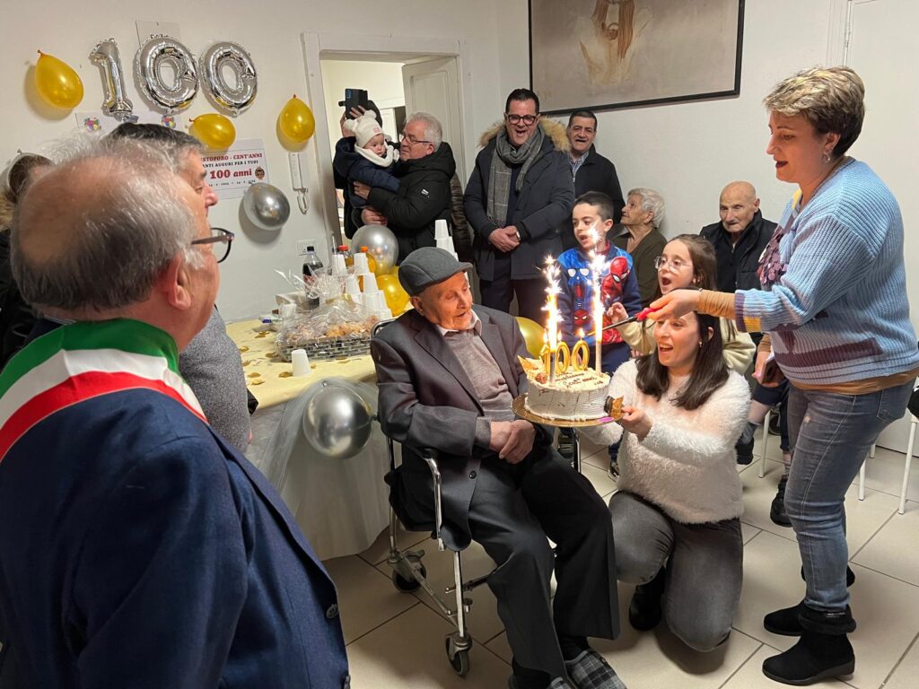 Compleanno 100 anni nonno Cristofaro Sirianni