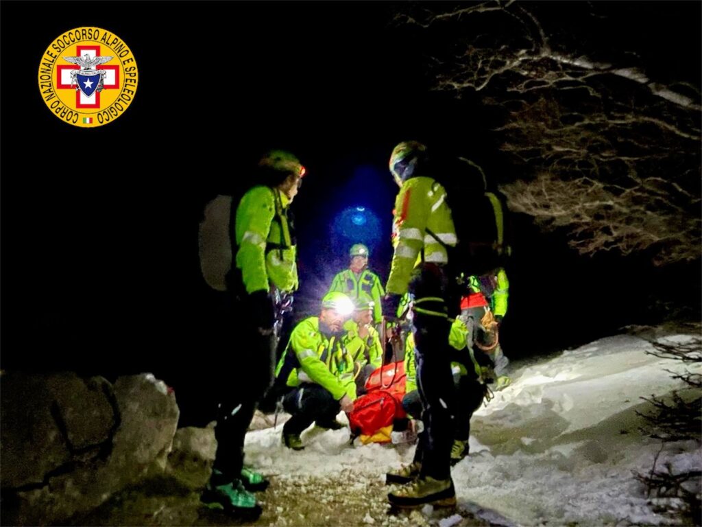 Escursionista sprofonda in una buca sulle Madonie