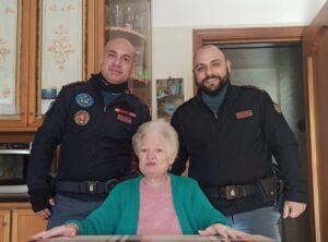 Polizia Catania signora Aurora