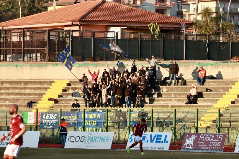 Tifosi Scafatese ad Acireale