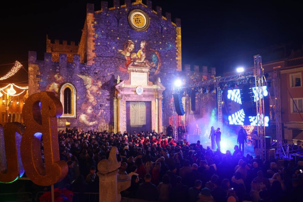 capodanno piazza taormina